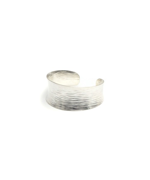 YArKA(ヤーカ)の「【YArKA×KAREN】karen silver bangle YK2303ACB002 カレンコラボバングル(バングル/リストバンド・レディース・シルバー・FREE)」の3枚目の写真