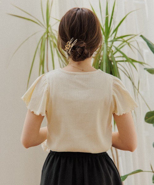 flower（フラワー）の「ラッフルスリーブティーズ（Tシャツ/カットソー・レディース・アイボリー/ブラック/ベージュ・FREE）」の20枚目の写真