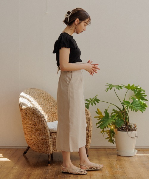 flower（フラワー）の「ラッフルスリーブティーズ（Tシャツ/カットソー・レディース・アイボリー/ブラック/ベージュ・FREE）」の12枚目の写真