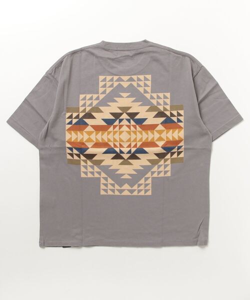 PENDLETON(ペンドルトン)の「バックプリントT(Tシャツ/カットソー・メンズ・レッド/ホワイト系その他/ライトブルーグレー/ライトベージュ/ブラック/オートミール/ネイビー/ベージュ/チャコール/ミント/オフホワイト/チャコールグレー/グレー/ターコイズブルー・LARGE/MEDIUM)」の18枚目の写真