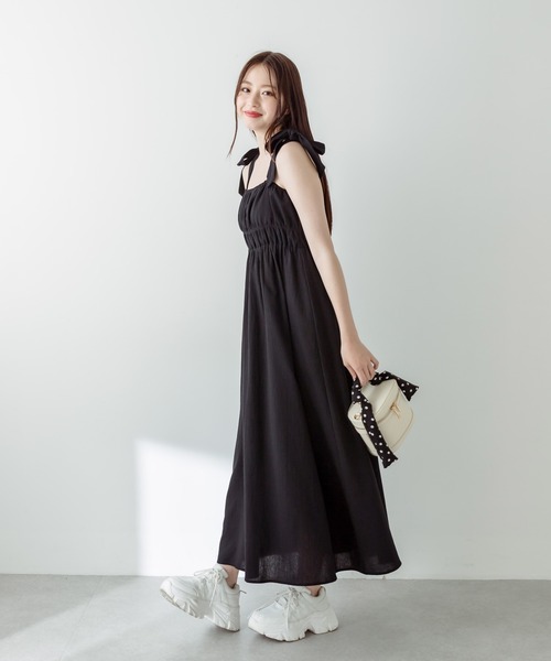 OLIVE des OLIVE（オリーブデオリーブ）の「肩リボンシャーリングキャミワンピース　1031090630（ワンピース・レディース・ライム/ピンク/ラベンダー/アイボリー/サックスブルー/ブラック・FREE）」の19枚目の写真