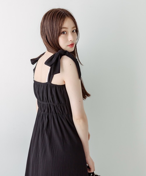 OLIVE des OLIVE（オリーブデオリーブ）の「肩リボンシャーリングキャミワンピース　1031090630（ワンピース・レディース・ライム/ピンク/ラベンダー/アイボリー/サックスブルー/ブラック・FREE）」の22枚目の写真