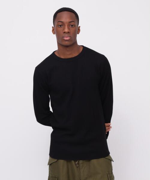 AVIREX（アヴィレックス）の「《DAILY/デイリー》L/S THERMAL CREW NECK T-SHIRT / 長袖 サーマル クルーネックＴシャツ / AVIREX / アヴィレックス（Tシャツ/カットソー・メンズ・ネイビー/グレー/ブラック/ホワイト系2/オリーブ系・L/M/S/2XL/XL）」の3枚目の写真
