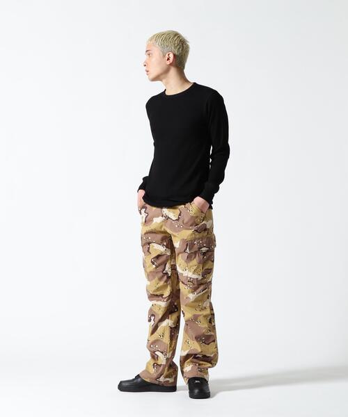 AVIREX（アヴィレックス）の「《DAILY/デイリー》L/S THERMAL CREW NECK T-SHIRT / 長袖 サーマル クルーネックＴシャツ / AVIREX / アヴィレックス（Tシャツ/カットソー・メンズ・ネイビー/グレー/ブラック/ホワイト系2/オリーブ系・L/M/S/2XL/XL）」の6枚目の写真
