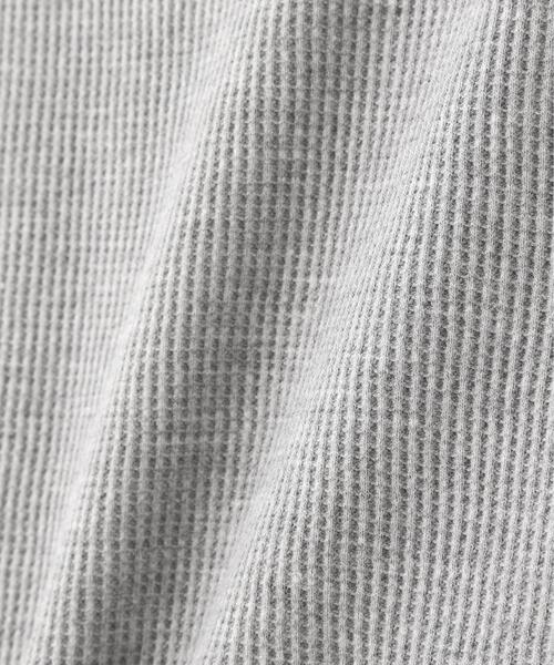 AVIREX（アヴィレックス）の「《DAILY/デイリー》L/S THERMAL CREW NECK T-SHIRT / 長袖 サーマル クルーネックＴシャツ / AVIREX / アヴィレックス（Tシャツ/カットソー・メンズ・ネイビー/グレー/ブラック/ホワイト系2/オリーブ系・L/M/S/2XL/XL）」の20枚目の写真