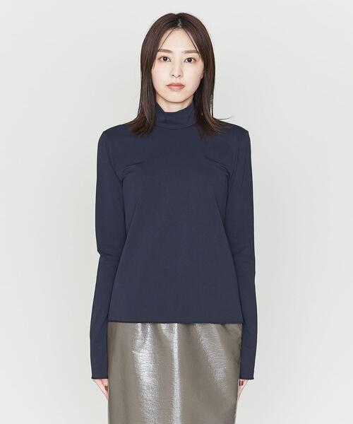 ASTRAET（アストラット）の「＜ASTRAET＞ナイロンポリウレタン ハイネックカットソー（Tシャツ/カットソー・レディース・ブラック/ダークグリーン・FREE）」の3枚目の写真