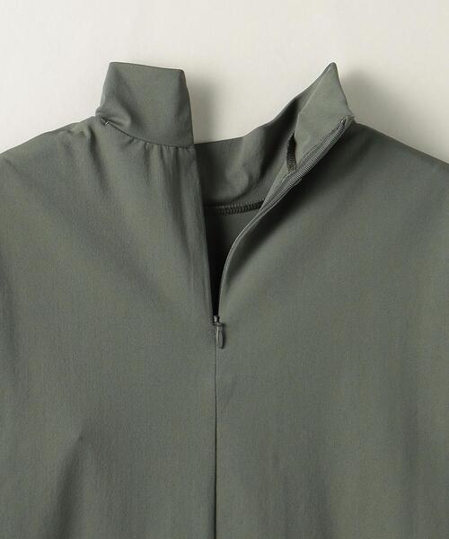 ASTRAET（アストラット）の「＜ASTRAET＞ナイロンポリウレタン ハイネックカットソー（Tシャツ/カットソー・レディース・ブラック/ダークグリーン・FREE）」の18枚目の写真