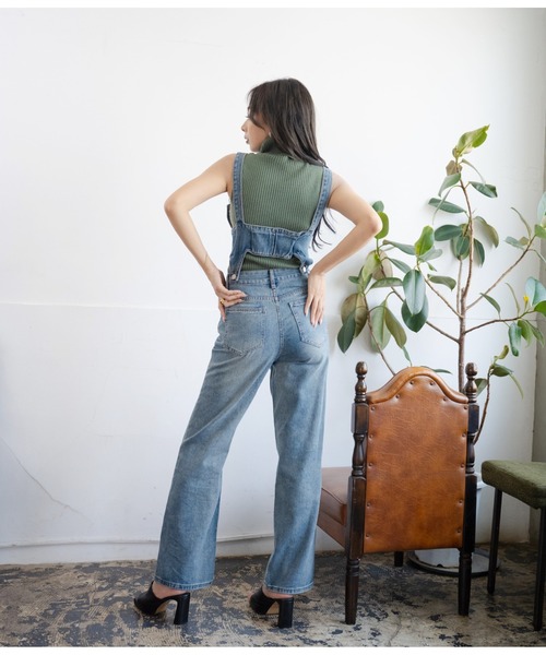 LATINA(ラティーナ)の「2WAYストレートデニムサロペット(サロペット/オーバーオール・レディース・ブルー・L/M/S)」の8枚目の写真
