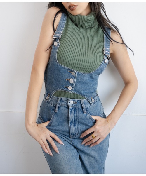 LATINA(ラティーナ)の「2WAYストレートデニムサロペット(サロペット/オーバーオール・レディース・ブルー・L/M/S)」の10枚目の写真