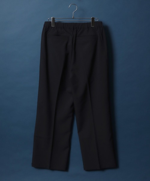 ANPAS(アンパス)の「Tuck Wide Straight Pants/センタープレス タック ワイド ストレートスラックスパンツ ボトムス メンズ(スラックス・メンズ・ホワイト/アイボリー/モカ/チャコール/ブラック・M/S/L/LL)」の8枚目の写真