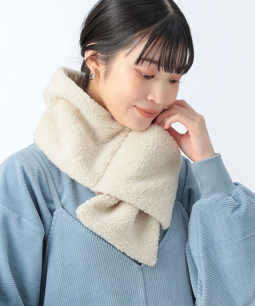 BEAMS HEART(ビームスハート)の「キルティング × ボア マフラー(マフラー・レディース・ブラック/ベージュ/オリーブ/グリーン系その他5/ブラウン系その他3/ケリーグリーン/ナチュラル/レッド系その他7・ONE SIZE)」の5枚目の写真