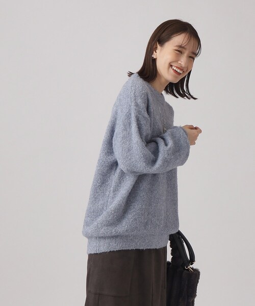SHOO・LA・RUE（シューラルー）の「◆【体型カバー】ふわふわブークレトップス（ニット/セーター・レディース・ブラウン系その他/イエロー/アイボリー/サックスブルー・00）」の7枚目の写真