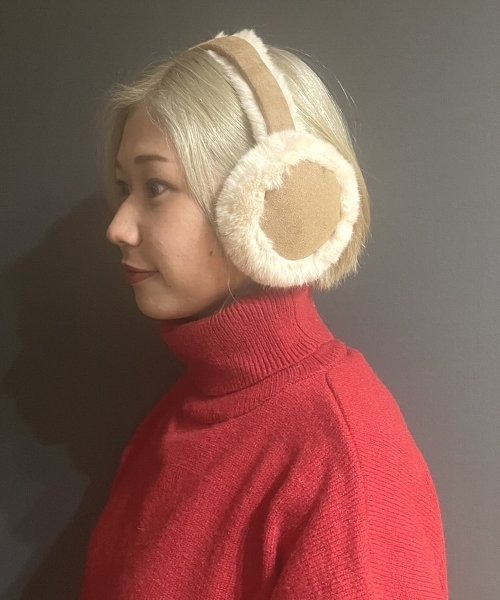 COMON＋（コモンプラス）の「ヘッドホン 型 もこもこ エコファー イヤーマフ（イヤーマフ・レディース・ベージュ/カーキ/ブラック/カーキ系2・FREE）」の9枚目の写真