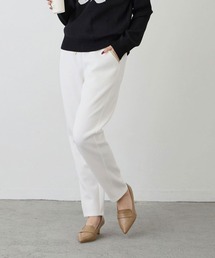 NICOLE white | テーパードパンツ／ダンボールポンチ(その他パンツ)