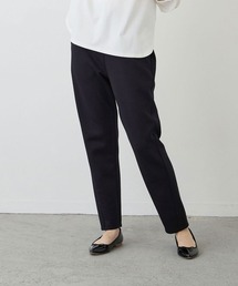 NICOLE white | テーパードパンツ／ダンボールポンチ(その他パンツ)