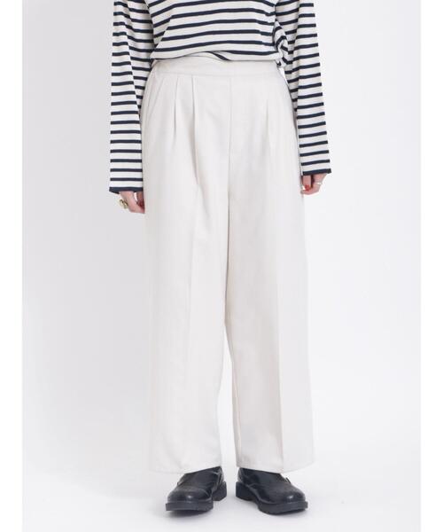 Samansa Mos2（サマンサ モスモス）の「【保温加工】タックストレートパンツ（その他パンツ・レディース・ブラック/チャコールグレー/キナリ/モカ・F）」の5枚目の写真