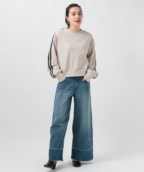 BAYFLOW(ベイフロー)の「【選べる着丈】トラックラインプルオーバー(スウェット・レディース・アイボリー/ブラック/グリーン・SMALL/MEDIUM)」の22枚目の写真