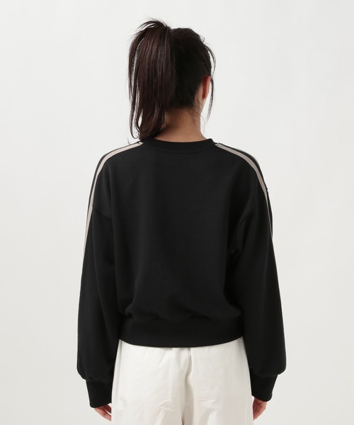 BAYFLOW(ベイフロー)の「【選べる着丈】トラックラインプルオーバー(スウェット・レディース・アイボリー/ブラック/グリーン・SMALL/MEDIUM)」の10枚目の写真