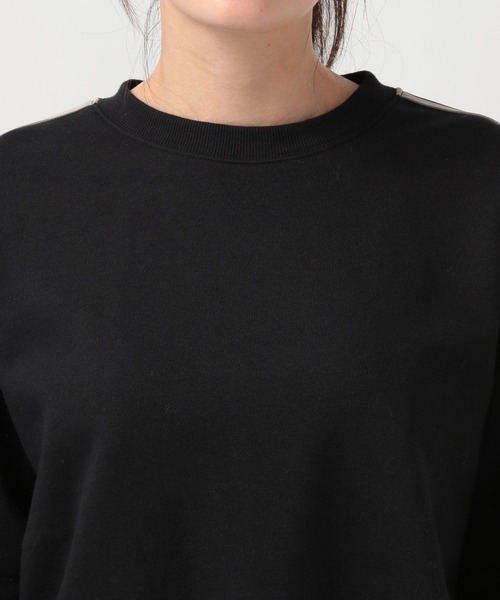 BAYFLOW(ベイフロー)の「【選べる着丈】トラックラインプルオーバー(スウェット・レディース・アイボリー/ブラック/グリーン・SMALL/MEDIUM)」の11枚目の写真