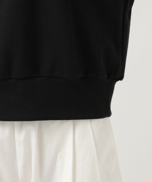 BAYFLOW(ベイフロー)の「【選べる着丈】トラックラインプルオーバー(スウェット・レディース・アイボリー/ブラック/グリーン・SMALL/MEDIUM)」の13枚目の写真