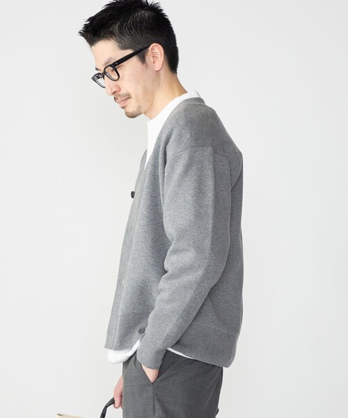 SHIPS（シップス）の「SHIPS: 〈手洗い可能〉 ダブルフェイス コットン カシミヤ Vネック カーディガン（カーディガン/ボレロ・メンズ・キャメル/ブラック/ダークグレー・MEDIUM/LARGE/SMALL/X-LARGE）」の21枚目の写真