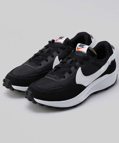 NIKE(ナイキ)の「NIKE/ナイキ 限定展開 ナイキ ウィメンズ ワッフル デビュー(スニーカー・レディース・ブラック/ホワイト/ベージュ・23.5cm/24.0cm/24.5cm)」の3枚目の写真
