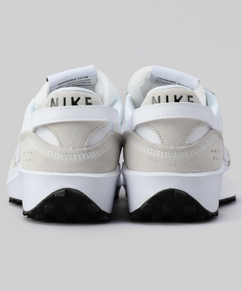 NIKE(ナイキ)の「NIKE/ナイキ 限定展開 ナイキ ウィメンズ ワッフル デビュー(スニーカー・レディース・ブラック/ホワイト/ベージュ・23.5cm/24.0cm/24.5cm)」の6枚目の写真