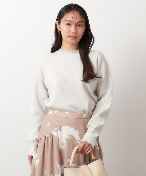 OPAQUE.CLIP（オペークドットクリップ）の「◆シアーフリルネックラメニット【洗濯機洗い可】（ニット/セーター・レディース・ブラック系5/ライトグレー系5/ピンク系1・38/40）」の20枚目の写真