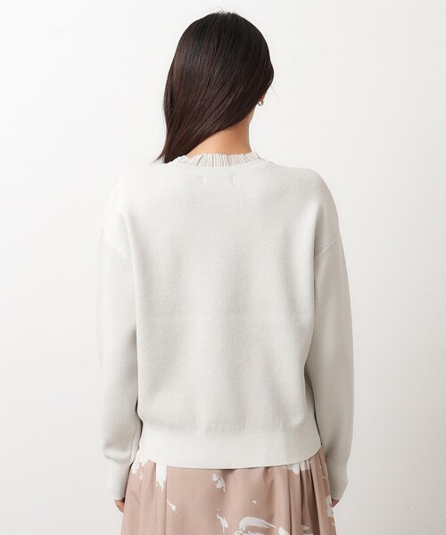 OPAQUE.CLIP（オペークドットクリップ）の「◆シアーフリルネックラメニット【洗濯機洗い可】（ニット/セーター・レディース・ブラック系5/ライトグレー系5/ピンク系1・38/40）」の9枚目の写真