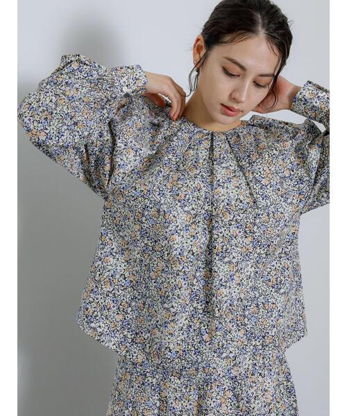 Te chichi（テチチ）の「【Atelier Bloom】フラワープリントブラウス（セットアップ可)（シャツ/ブラウス・レディース・ブラック・F）」の2枚目の写真