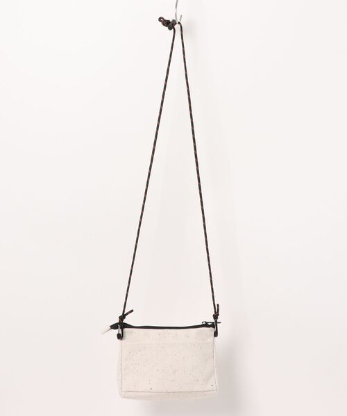 UNIVERSAL OVERALL（ユニバーサルオーバーオール）の「UNIVERSAL OVERALL / UO ネップサコッシュ / UVO-186（ショルダーバッグ・レディース・オレンジ/オフホワイト/グレー/サックスブルー/ブラック・ONESIZE）」の6枚目の写真