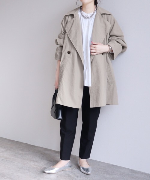 reca（レカ）の「ショート丈トレンチコート（トレンチコート・レディース・アイボリー/グレイッシュベージュ/カーキ・M）」の12枚目の写真
