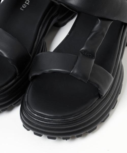 repipi armario（レピピ アルマリオ）の「パフィーベルトサンダル（サンダル・キッズ・ブルー/ブラック/アイボリー・SMALL/LARGE/MEDIUM）」の14枚目の写真