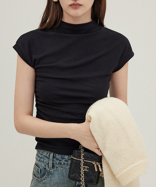 Fano Studios（ファノ ストゥディオズ）の「モックネック　フレンチスリーブトップス FC24S053【Fano Studios】（Tシャツ/カットソー・レディース・ブラック・S/M/L）」の7枚目の写真