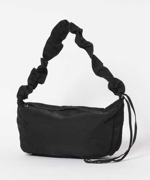 mysty woman(ミスティウーマン)の「シャーリングショルダーBAG 119617【500mlペットボトル収納可能!】(ショルダーバッグ・レディース・モカ/ライトブルー/ブラック/アイボリー・FREE)」の12枚目の写真