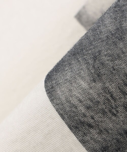 +81BRANCA(ハチイチブランカ)の「*【SHIPS別注】81BRANCA:ノースリーブ シアー フォト TEE(Tシャツ/カットソー・レディース・オフホワイト/チャコールグレー・ONE SIZE)」の9枚目の写真