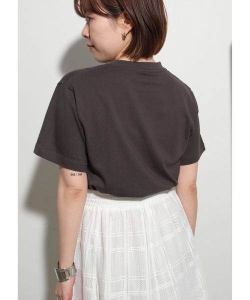 palm RICHE(ポームリシュ)の「CHILAFA Tシャツ(Tシャツ/カットソー・レディース・チャコールグレー/ホワイト×ブラック/レッド・M)」の10枚目の写真