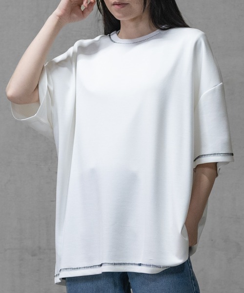 JOHN'S CLOSET（ジョンズクローゼット）の「【i】ダンボールニット フェイクレイヤード/ハンドステッチ BIG TEE（Tシャツ/カットソー・メンズ・チャコールグレー/ベージュ/サックスブルー系1/サックスブルー系2/ブラック系2/ブラック系3/ホワイト系3/ブラック系1/ホワイト系1/ホワイト系2・MEDIUM/LARGE/X-LARGE）」の3枚目の写真