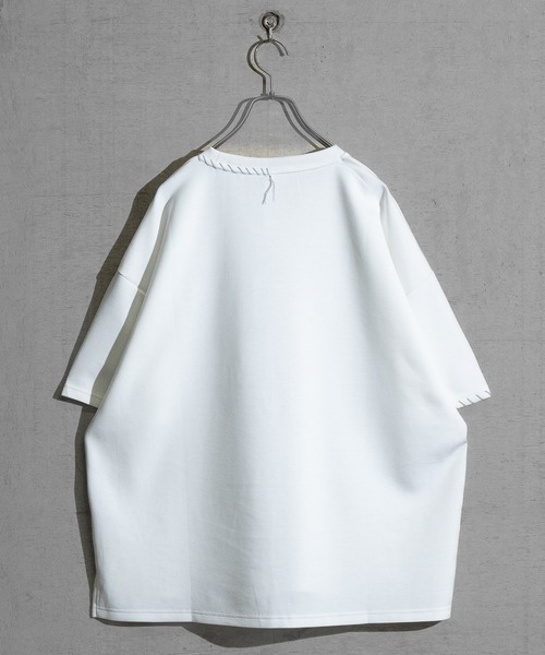 JOHN'S CLOSET（ジョンズクローゼット）の「【i】ダンボールニット フェイクレイヤード/ハンドステッチ BIG TEE（Tシャツ/カットソー・メンズ・チャコールグレー/ベージュ/サックスブルー系1/サックスブルー系2/ブラック系2/ブラック系3/ホワイト系3/ブラック系1/ホワイト系1/ホワイト系2・MEDIUM/LARGE/X-LARGE）」の17枚目の写真