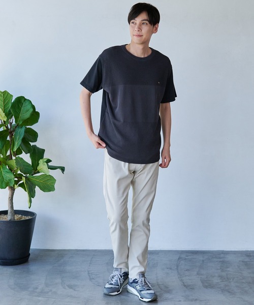 Arnold Palmer(アーノルドパーマー)の「COOL TOUCH ニットドッキング Tシャツ(Tシャツ/カットソー・メンズ・ホワイト/チャコールグレー・L/M/LL)」の6枚目の写真