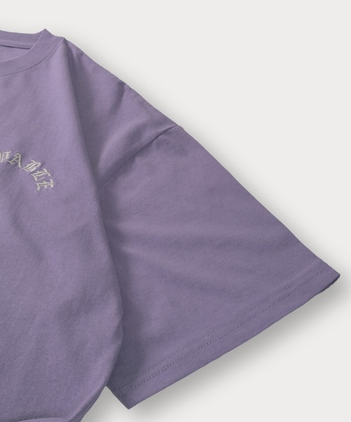 SlashDate(スラッシュデイト)の「バックプリント ビッグアーチロゴ 発泡プリント 半袖Tシャツ オーバーサイズ(Tシャツ/カットソー・メンズ・ブラック/ブラック系その他/パープル/ミント/ホワイト/ホワイト系その他・M/L)」の8枚目の写真
