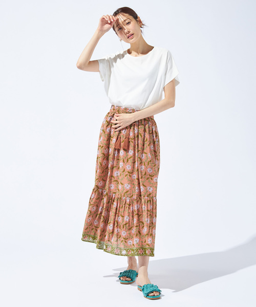 Petit Honfleur(プチオンフルール)の「【接触冷感・UVカット・汗じみ防止】フレンチスリーブプルオーバー(Tシャツ/カットソー・レディース・ブラック/アイボリー/オレンジ・L/M)」の11枚目の写真
