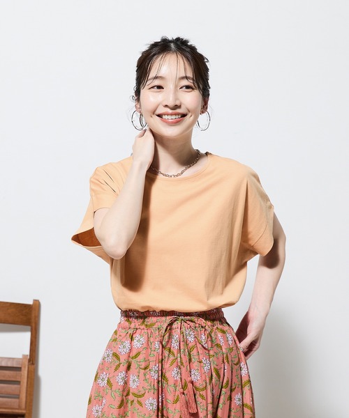 Petit Honfleur(プチオンフルール)の「【接触冷感・UVカット・汗じみ防止】フレンチスリーブプルオーバー(Tシャツ/カットソー・レディース・ブラック/アイボリー/オレンジ・L/M)」の22枚目の写真