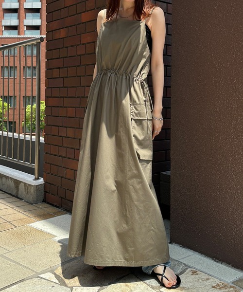 ISOOK(アイスー)の「【ISOOK / アイスー】カーゴデザインキャミソールワンピース / カーゴワンピース カーゴスカート 低身長向け キャミワンピ ドローコード ZOZOTOWN限定(ワンピース・レディース・ブラック/カーキ/ホワイト・FREE)」の3枚目の写真