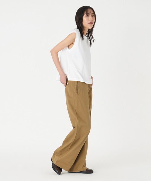 セール】Levi's/リーバイス BOXY ノースリーブ ホワイト SLUB
