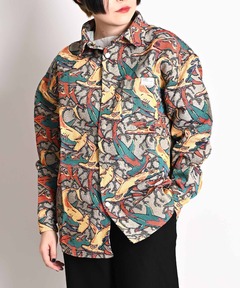 ブランド古着】総柄唐草模様ヌプシダウンジャケット（ダウンジャケット