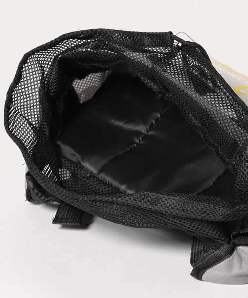 aimoha(アイモハ)の「抱っこ型ペットソフトキャリーバッグ(ペット用キャリーケース・レディース・グレー/グリーン・FREE)」の5枚目の写真