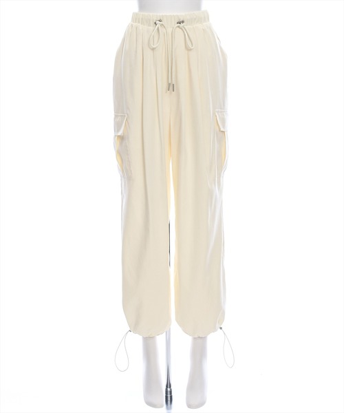 clear（クリア）の「ピーチ起毛ワイドカーゴパンツ[低身長用サイズ有]≪2024AW新作≫（カーゴパンツ・レディース・ブラック/カーキ/サックスブルー/アイボリー/ベージュ・F/XS）」の16枚目の写真