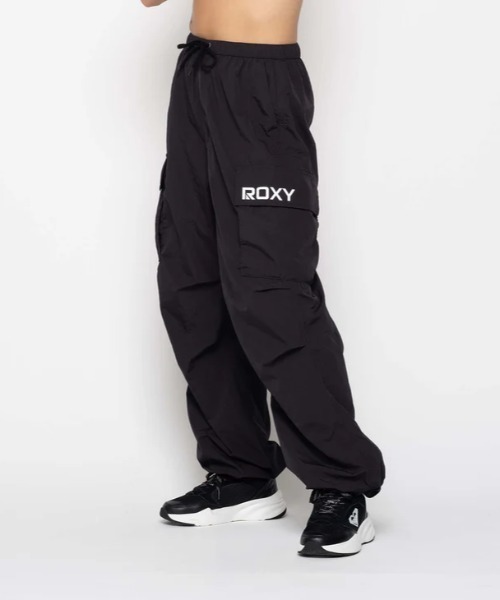 ROXY(ロキシー)の「BIG DEAL CARGO PANTS/ロキシーウエストゴムナイロンカーゴパンツ(カーゴパンツ・レディース・ブルー/ブラック/カーキ・LARGE/MEDIUM/SMALL)」の13枚目の写真