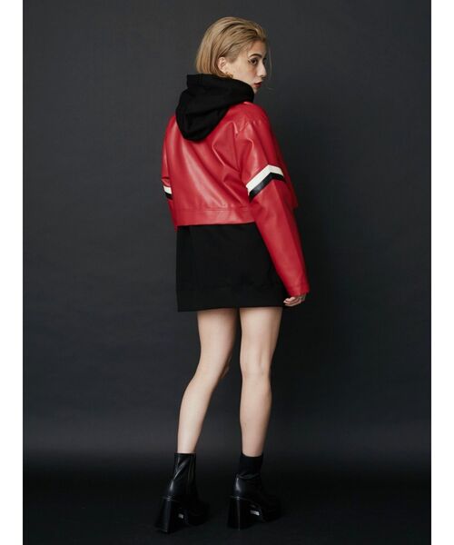 EVRIS（エヴリス）の「color scheme graphic ライダース（ライダースジャケット・レディース・ブラック/レッド・FREE）」の8枚目の写真